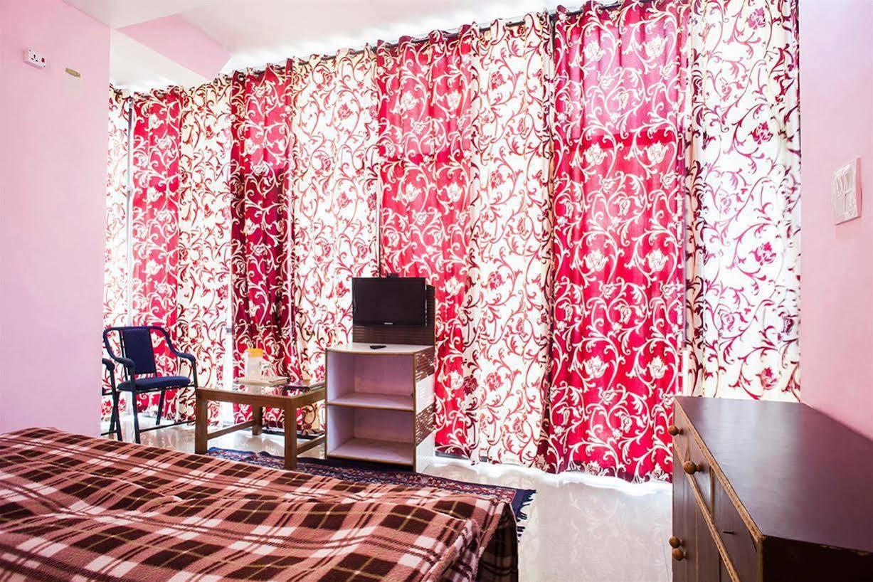 Hotel Kumar Residency Dharamsala Zewnętrze zdjęcie